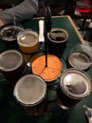 Macgregors' Grill & Tap Room