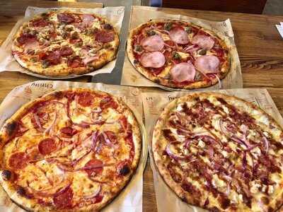 Blaze Pizza