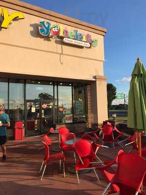 Yolickity Frozen Yogurt Bar