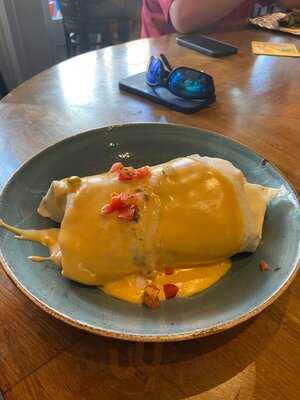 Ruru's Tacos + Tequila