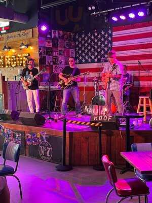 Tin Roof Orlando