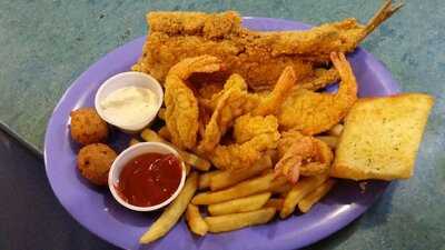 Captain Benny's Half Shell