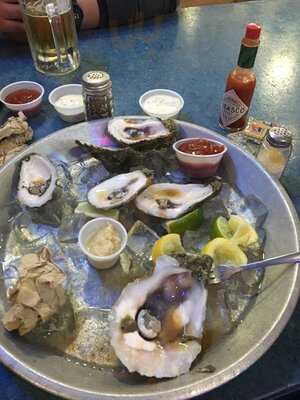 Captain Benny's Half Shell