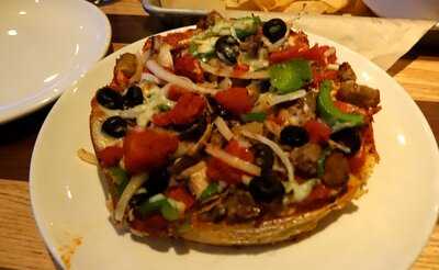 Bj's Restaurant & Brewhouse