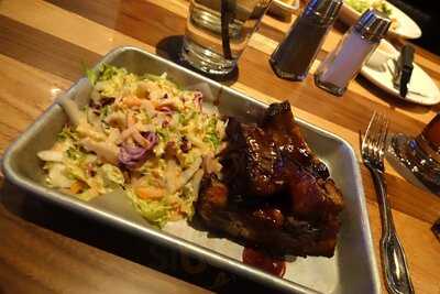 Bj's Restaurant & Brewhouse