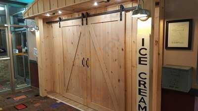 The Milkhouse Creamery