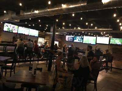 Gulf Gate Food + Beer