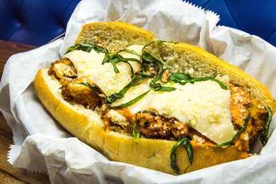 Gulf Gate Food + Beer