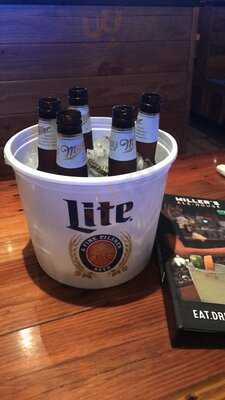 Miller's Ale House - Orlando Florida Mall