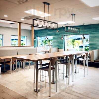 Gyros & Seafood Express