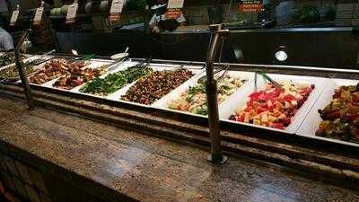 Fadi's Mediterranean Grill