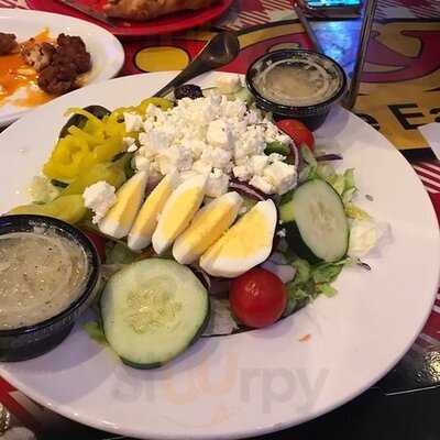 Joey D's Chicago Style Eatery & Pizzeria