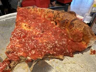 Joey D's Chicago Style Eatery & Pizzeria