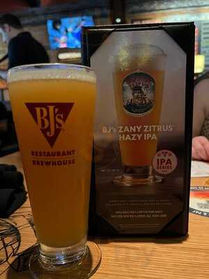 Bj's Restaurant & Brewhouse