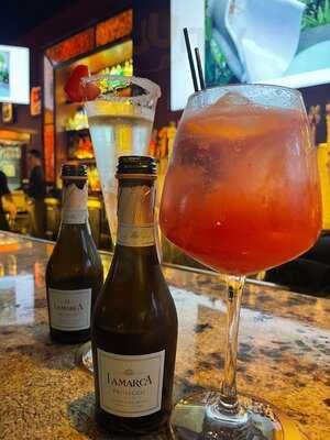 Bj's Restaurant & Brewhouse