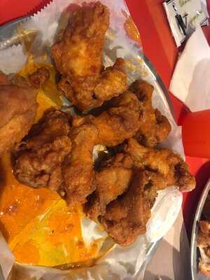 Hooters