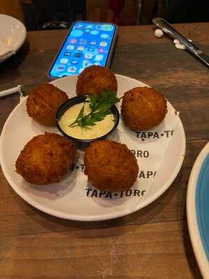Tapa Toro