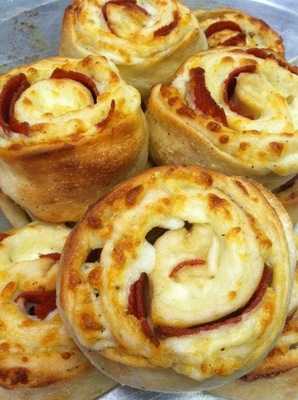 Romeo's Famous Pizzeria