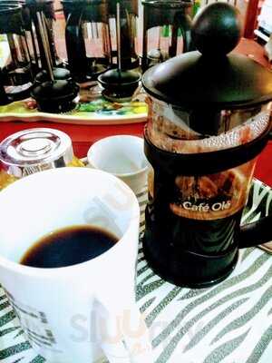 Croissant Brioche French Bakery & Cafe