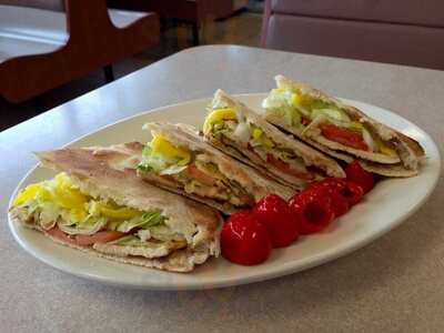 Antonio's Pizza Deluxe