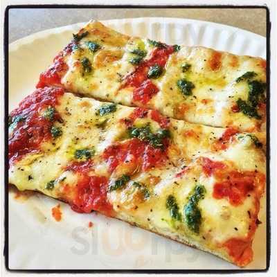 Antonio's Pizza Deluxe