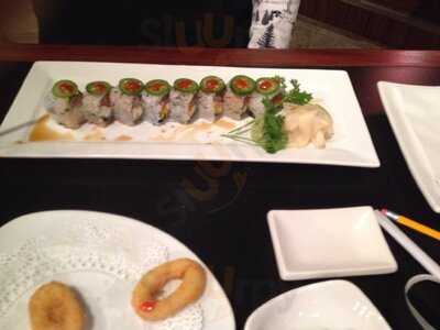 Fuji Bistro- Sushi, Thai, Chinese