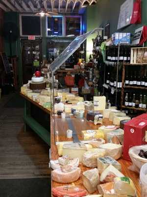 Vm Giordano European Cheese Shop