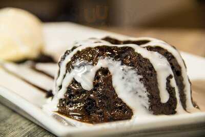 Images Restaurant & Bar