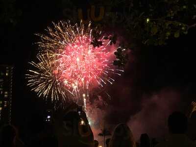 The Grove Restaurant & Bar