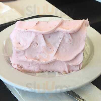 Dessert Gallery Bakery & Cafe