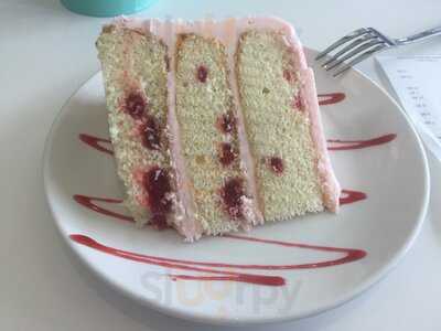 Dessert Gallery Bakery & Cafe