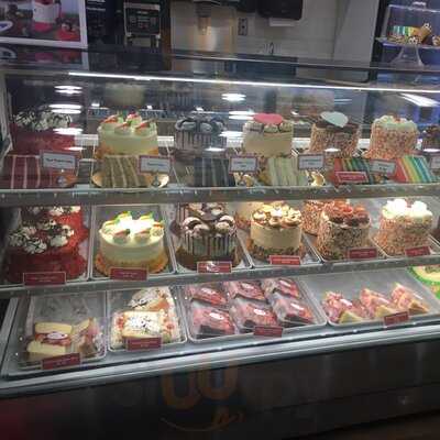 Carlo's Bakery