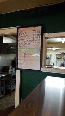 Natural Vibes Jerk Hut 2