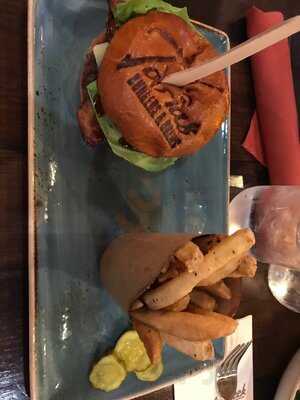 Tobias Burgers & Brews