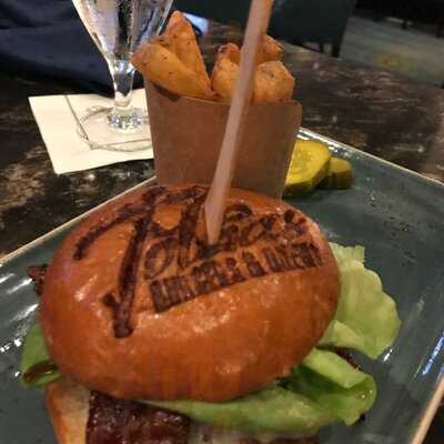 Tobias Burgers & Brews