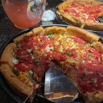 Uno Pizzeria & Grill