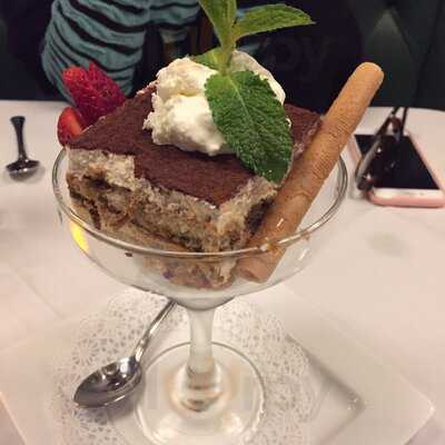 Pascone's Ristorante'