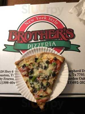 Brothers Pizzeria