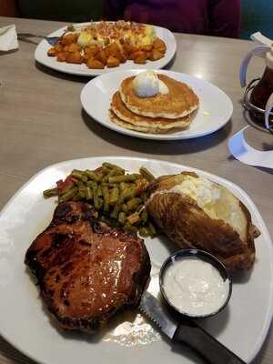 Perkins Restaurant & Bakery