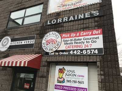 Lorraine's Lunch Basket