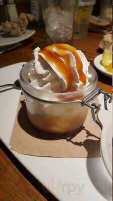 California Pizza Kitchen