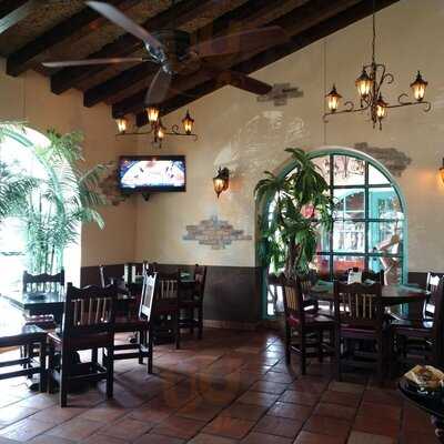 El Tiempo Cantina- Gessner