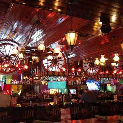 El Tiempo Cantina- Gessner