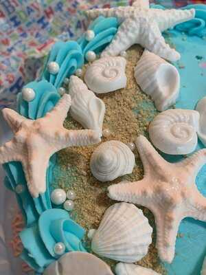 A Slice Of Heaven Custom Cakes