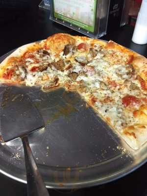 South Of Philly Pizzeria