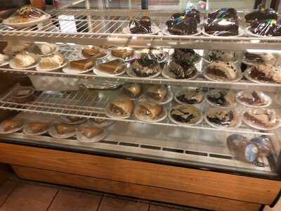 Town & Country Family Restrnt