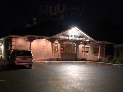 Town & Country Family Restrnt