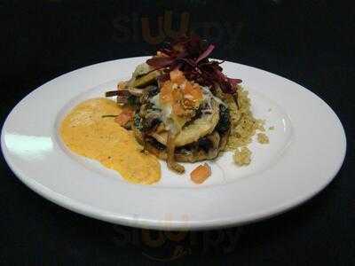 Polo Club Bar & Grill