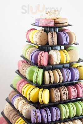 Christophe's Macaron Et Chocolat