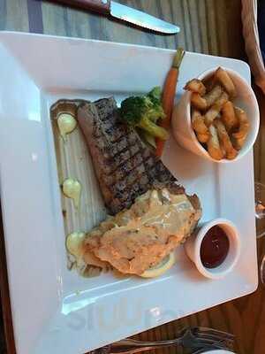 Atlantis Seafood & Steak